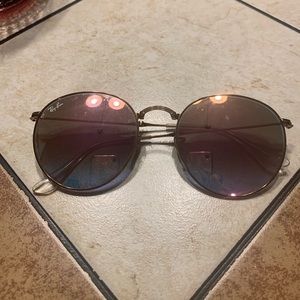 Ray-Ban Round Metal Folding Sunglasses